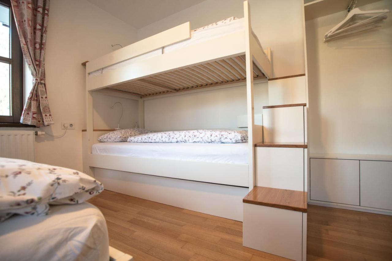 Pritlicni Apartma Hribovc Z Atrijem Kranjska Gora Luaran gambar